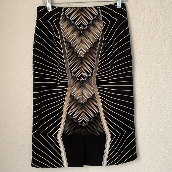 Worthington Geometric Black Brown Chevron Pencil Skirt Zip Lined Size 8 - Picture 2 of 8